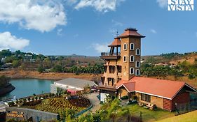 Stayvista'S Cerenity Castle - 4Bhk Villa With Private Pool & Lawn